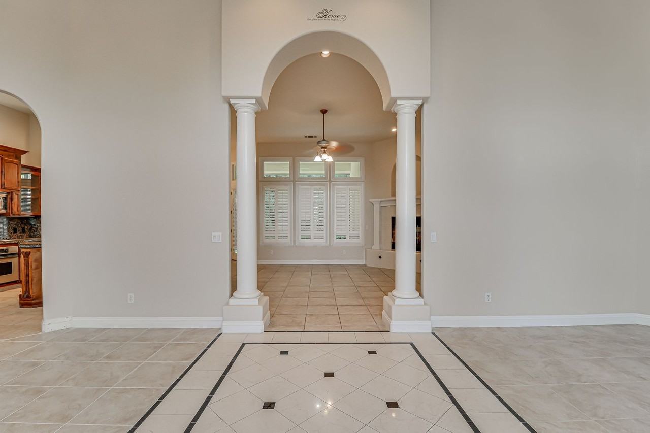 11217 Chiswick Ct - Photo 7 of 29