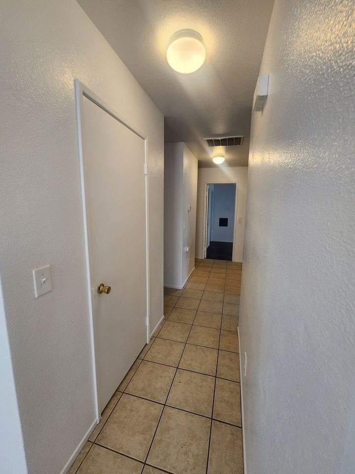 5930 Regino Ave - Photo 4 of 20