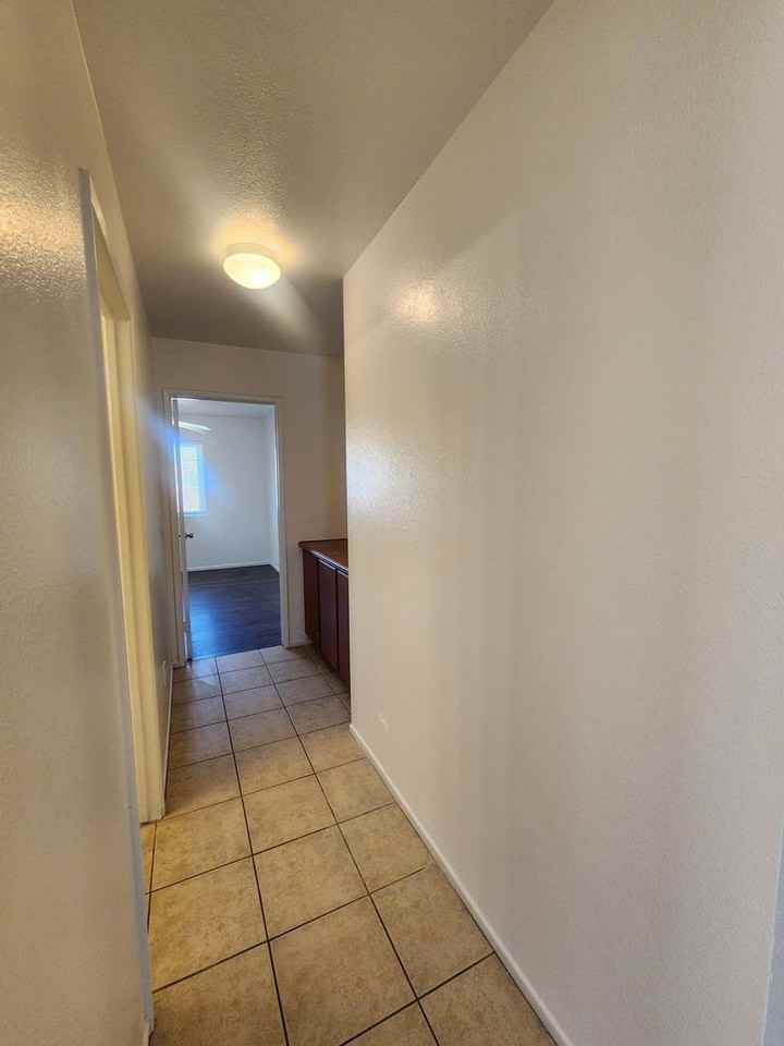 5930 Regino Ave - Photo 6 of 20