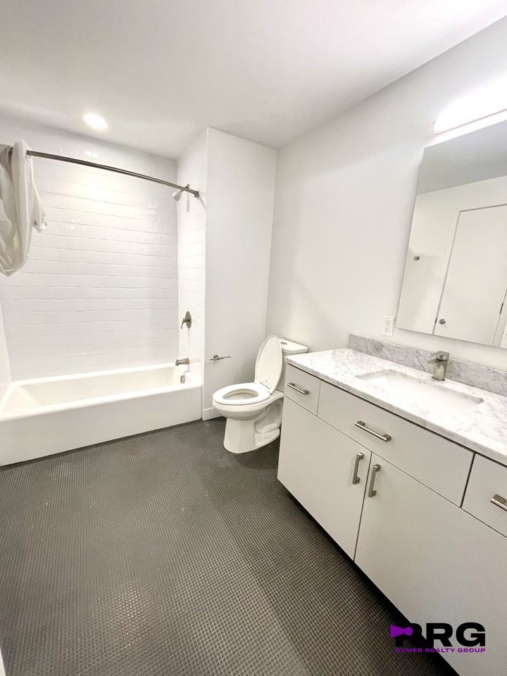 Brighton Ave #203 - Photo 6 of 31