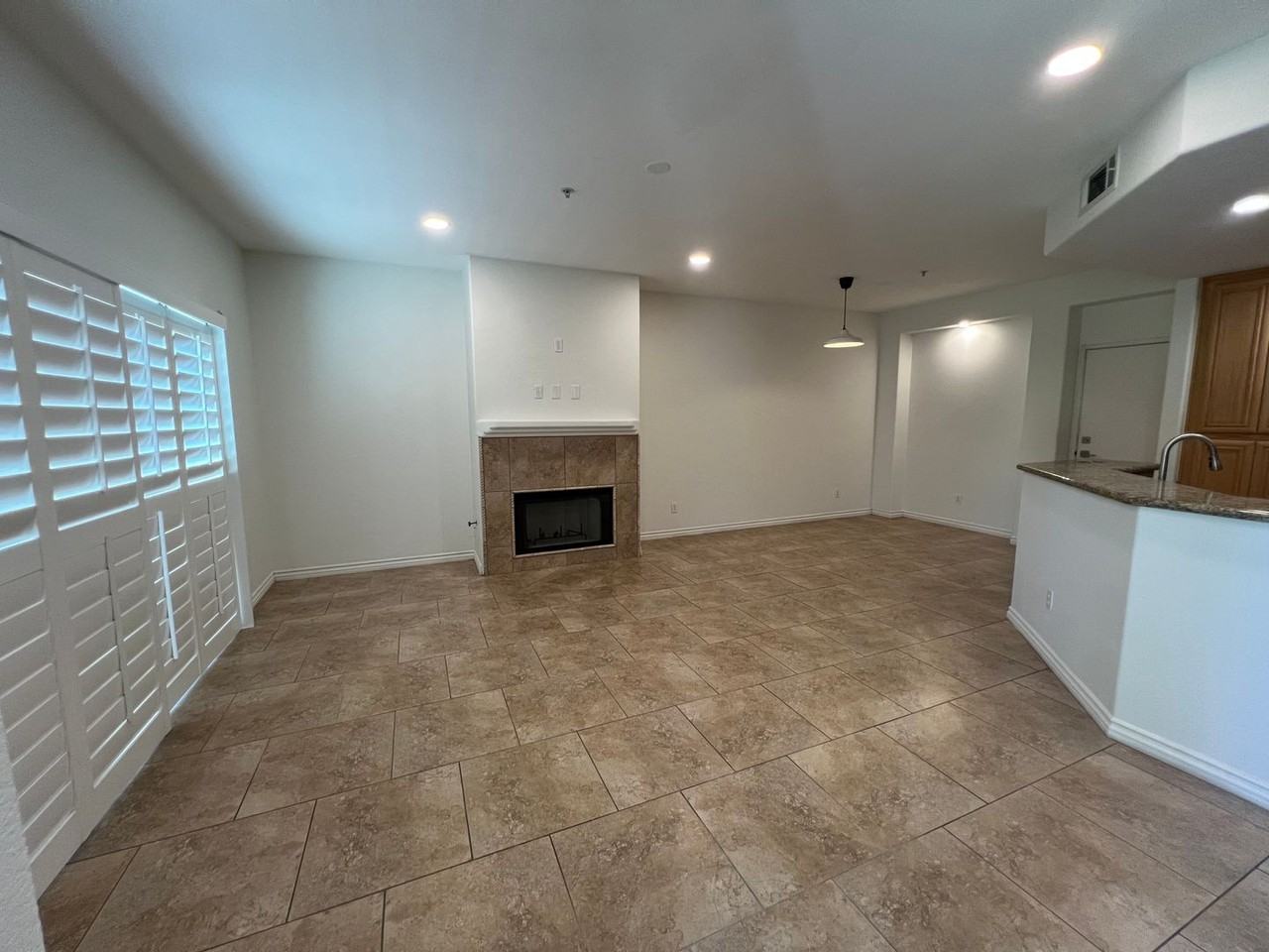 7274 Rosemarie Ln - Photo 3 of 18