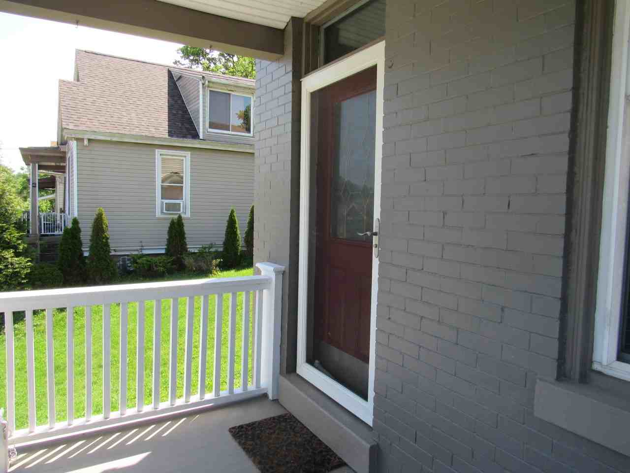 48 19th Street #1 - Photo 2 of 31