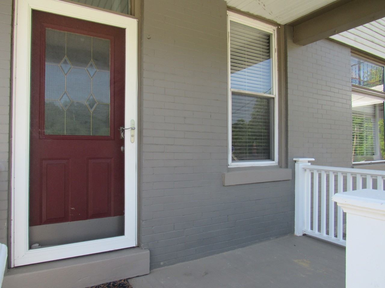 48 19th Street #1 - Photo 3 of 31
