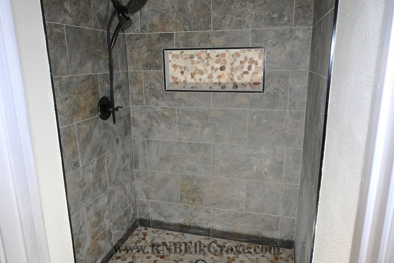 9301 Quintanna Ct - Photo 7 of 15
