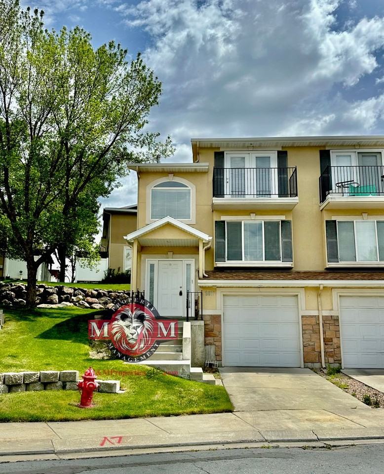 9677 S Villa Springs Cv - Photo 2 of 34