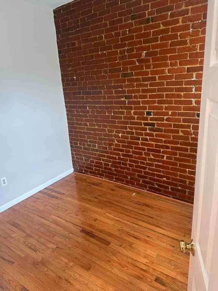 26 Pompeii St - Photo 3 of 10