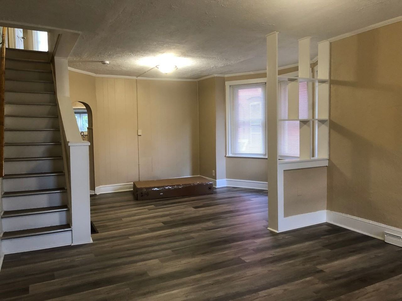 30 Victor Ave - Photo 2 of 23