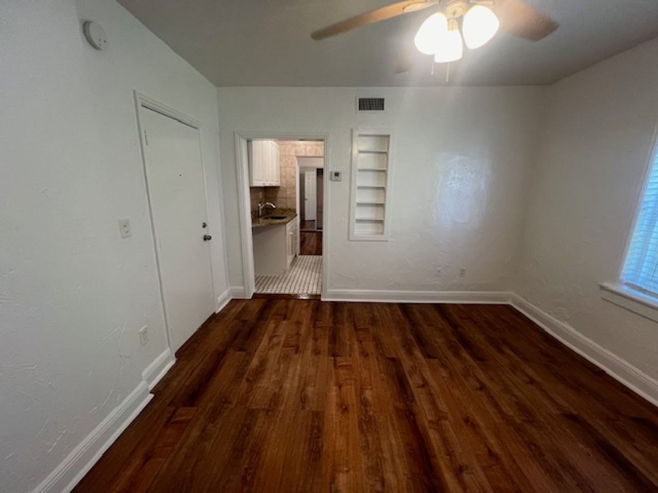 123 S Golfview Rd - Photo 6 of 8