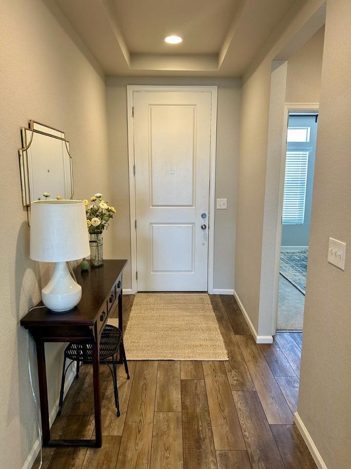 7026 Sedgerock Ln - Photo 4 of 26