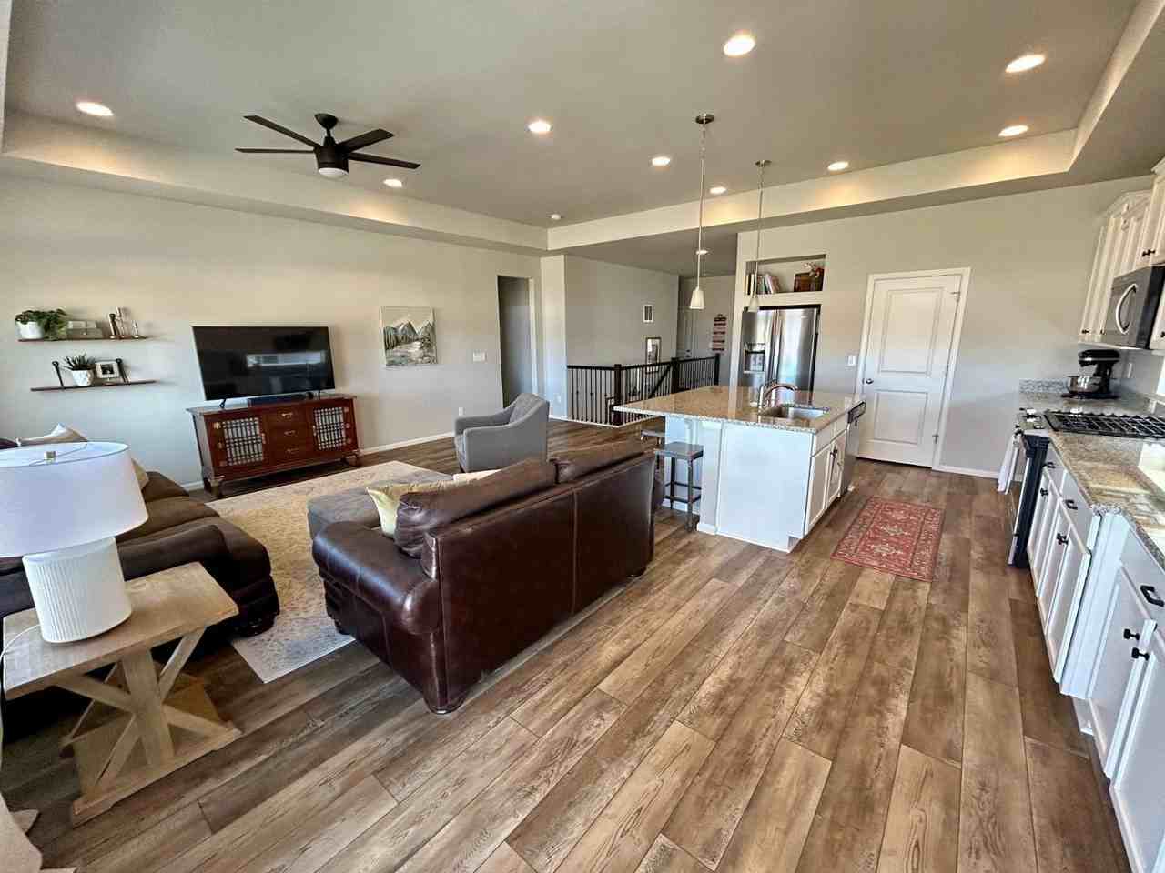 7026 Sedgerock Ln - Photo 7 of 26