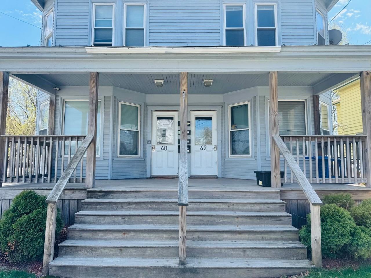 42 Silver St #2 - Photo 3 of 15