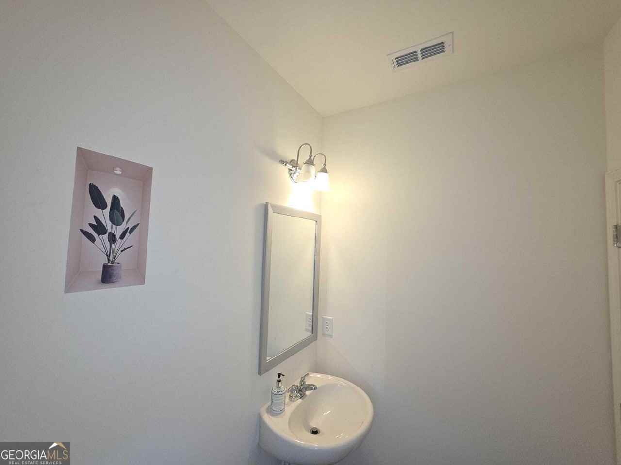 125 N Chesapeake Bay Dr - Photo 7 of 24