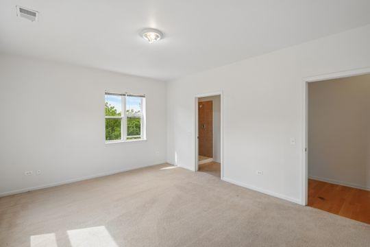 3559 S Federal St #202 - Photo 2 of 18