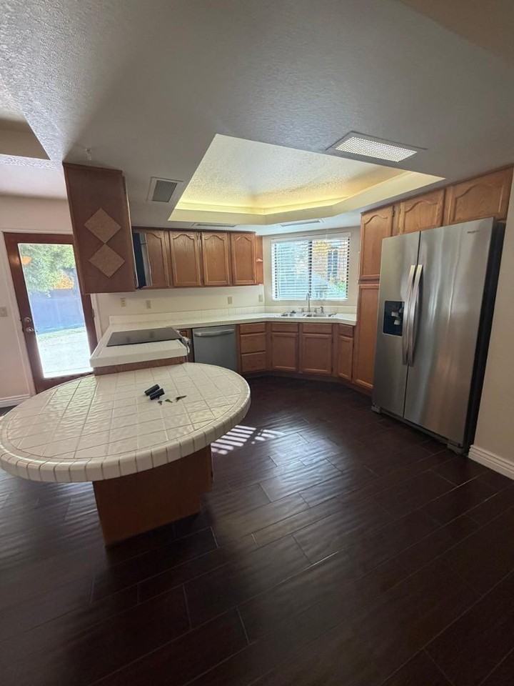 729 N Mallard St - Photo 5 of 22