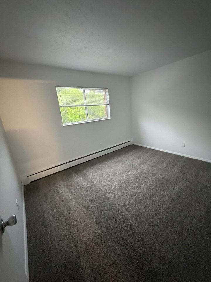 1 Main St #E12 - Photo 6 of 12