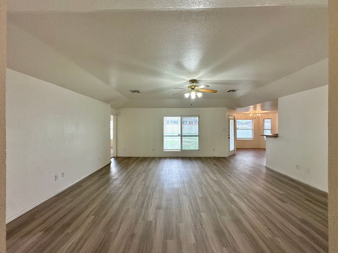 5309 Holster Dr - Photo 2 of 39