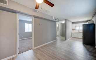 2135 W Hadley St #2 - Photo 1 of 1
