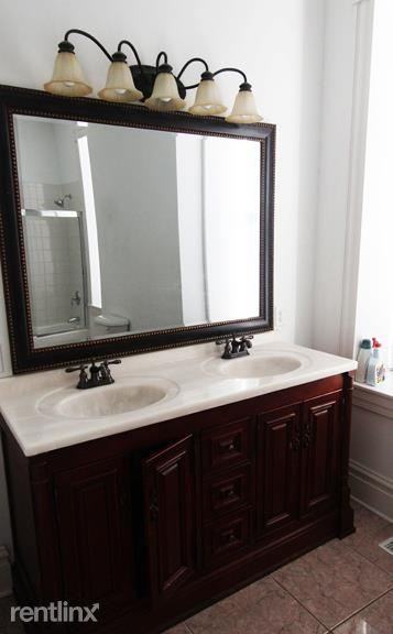 2267 Indiana Ave - Photo 2 of 5