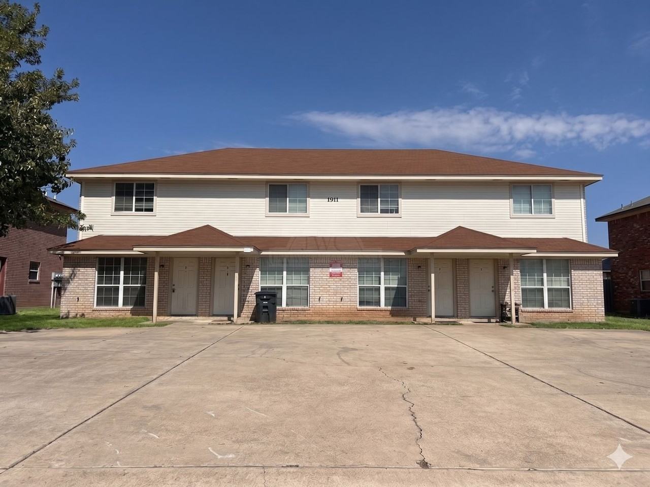 1911 Monte Carlo, Killeen - Photo 2 of 23