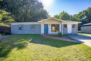 featured image of 5612 Rose Dr