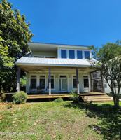 featured image of 626 Water St