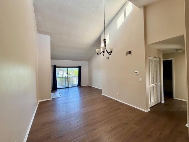 830 Deerwood Dr #14 - Photo 3 of 10