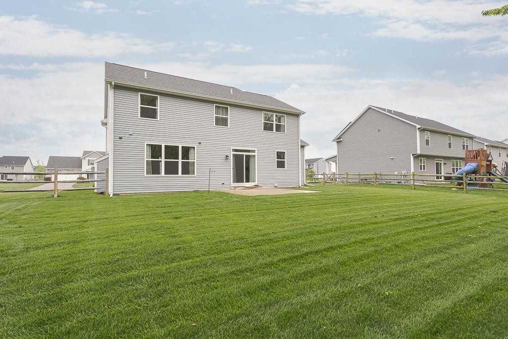 114 Valley Hall Dr - Photo 3 of 31