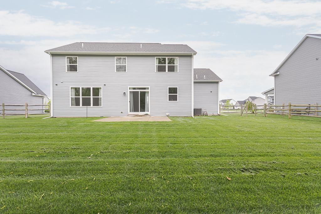 114 Valley Hall Dr - Photo 4 of 31