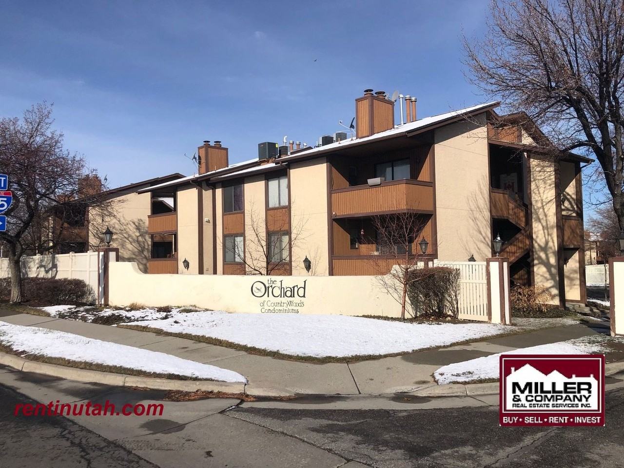 1081 E Countrywoods Cir #G21 - Photo 2 of 16