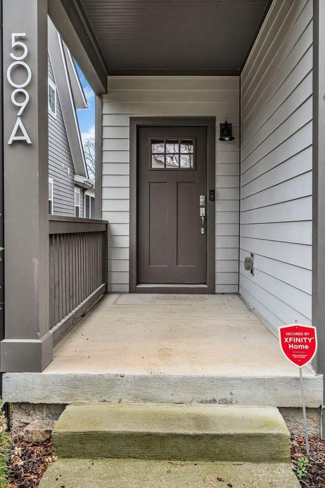 509A Moore Ave - Photo 4 of 39