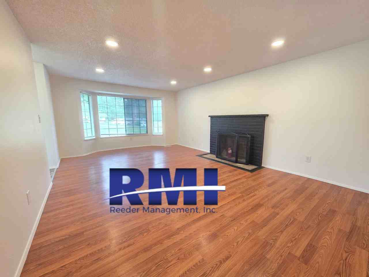 1491 Se Bethel Valley Ln - Photo 3 of 9