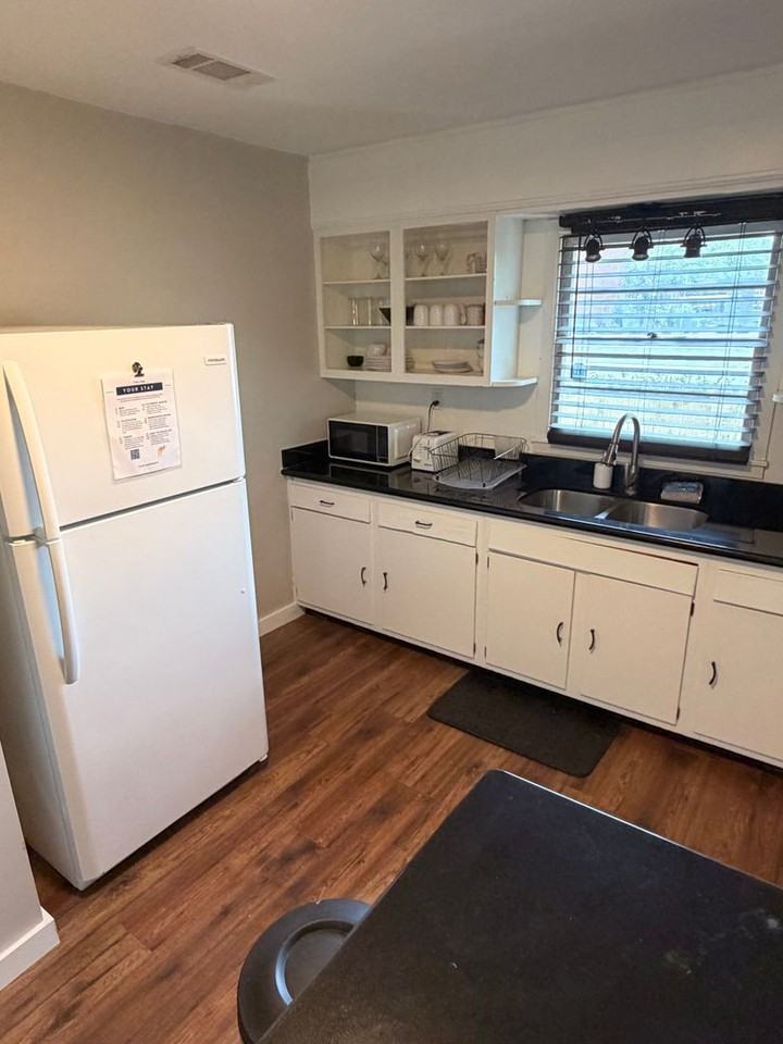 3314 3314 Carondelet St - 3314 Carondelet #1 - Photo 6 of 17