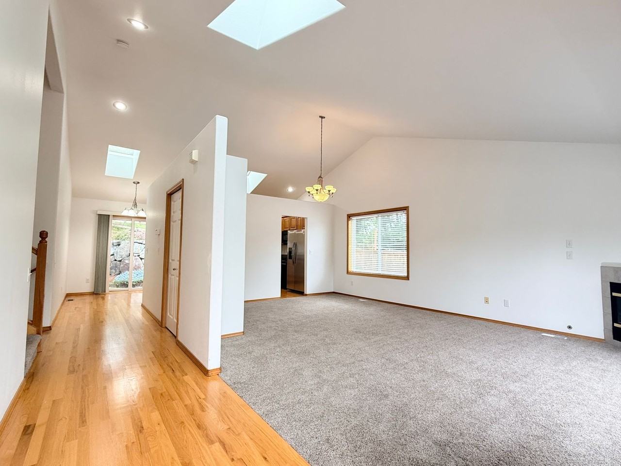 5404 Narbeck Ave - Photo 2 of 32