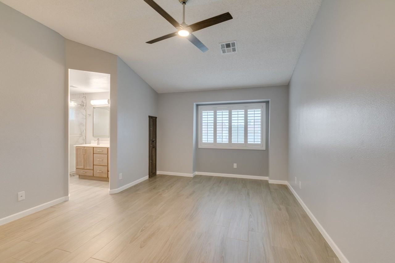 540 Sutters Mill Rd - Photo 3 of 46