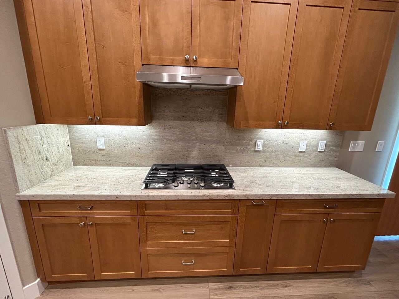 2130 Red Oak Dr - Photo 6 of 18