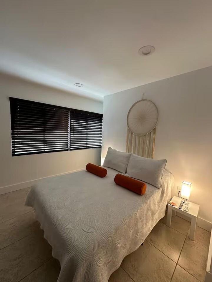 11640 Nw 32nd Mnr #0 - Photo 4 of 31