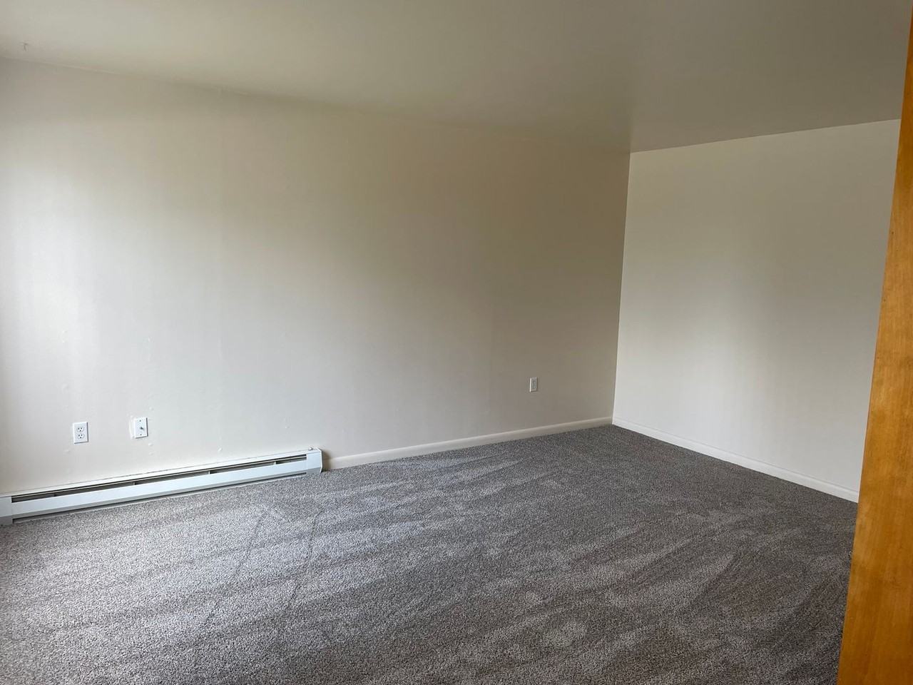 5127COLBYAVE - Photo 4 of 30