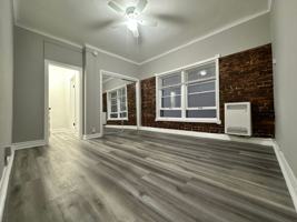 featured image of 1725 N Edgemont St