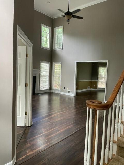 4730 Yorkshire Ln - Photo 2 of 9