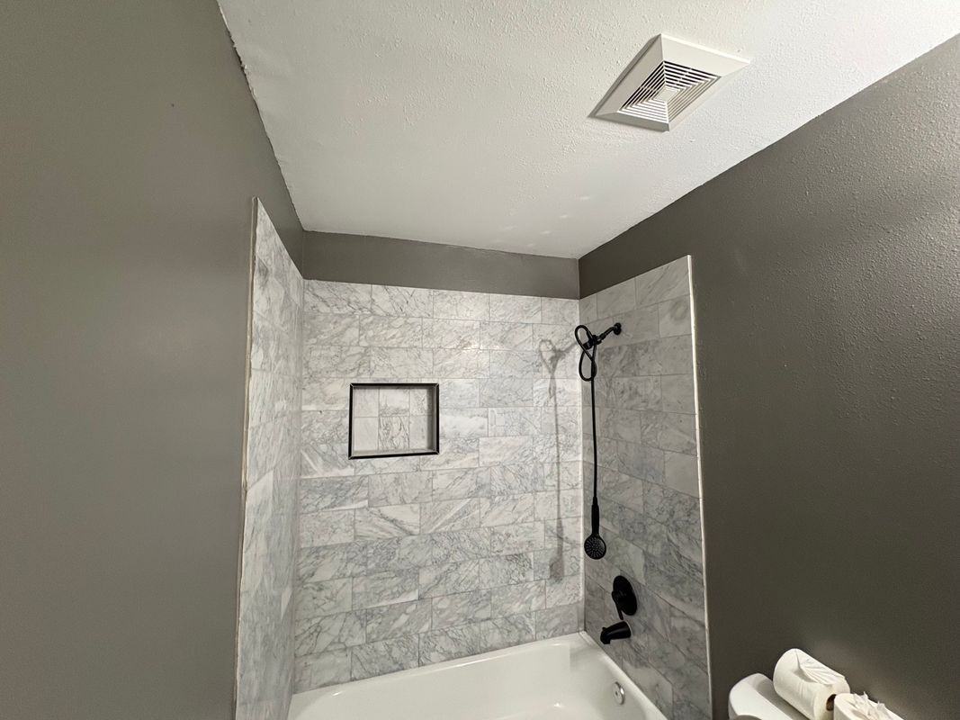 2403 Orchard Run Way - Photo 4 of 14