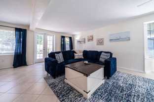 4464 E Riverside Dr - Photo 1 of 1