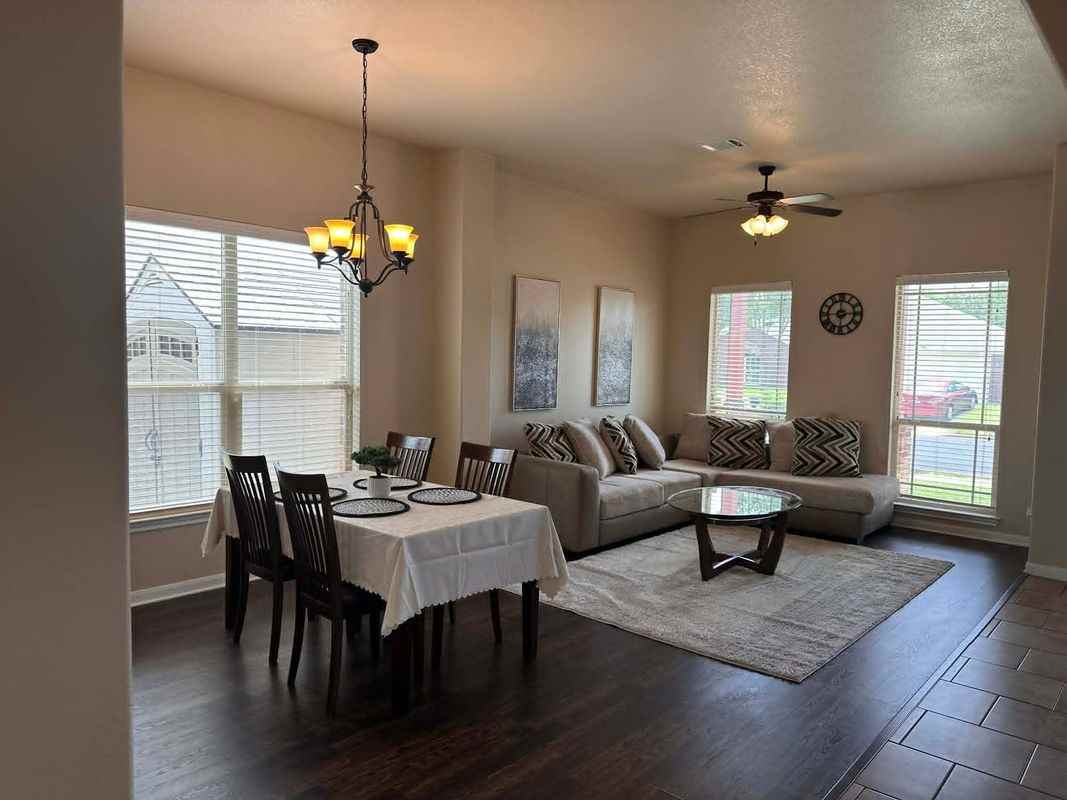 6900 Deorsam Loop - Photo 6 of 40