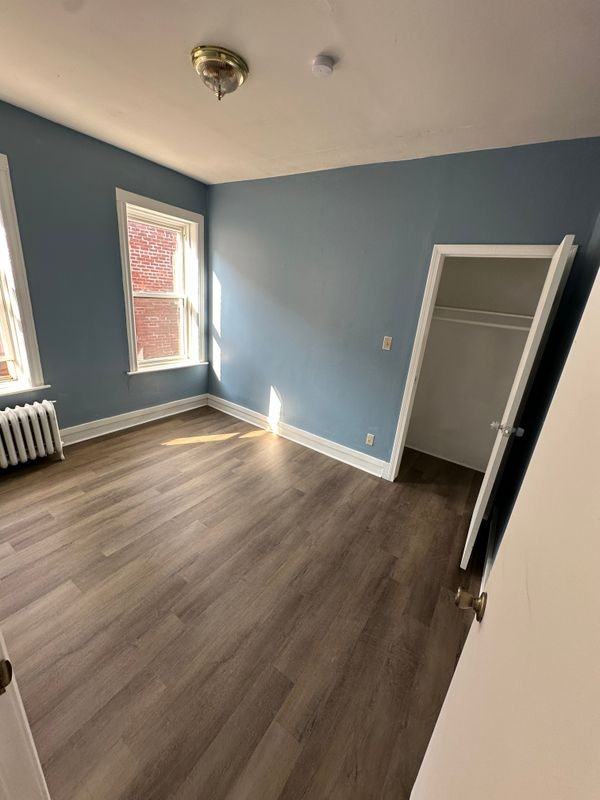 1577 Park Ave - Photo 6 of 14