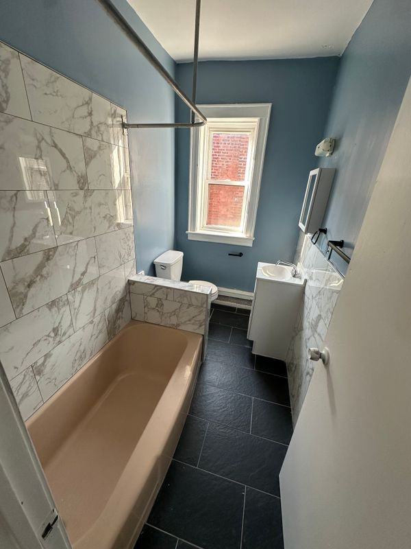 1577 Park Ave - Photo 7 of 14