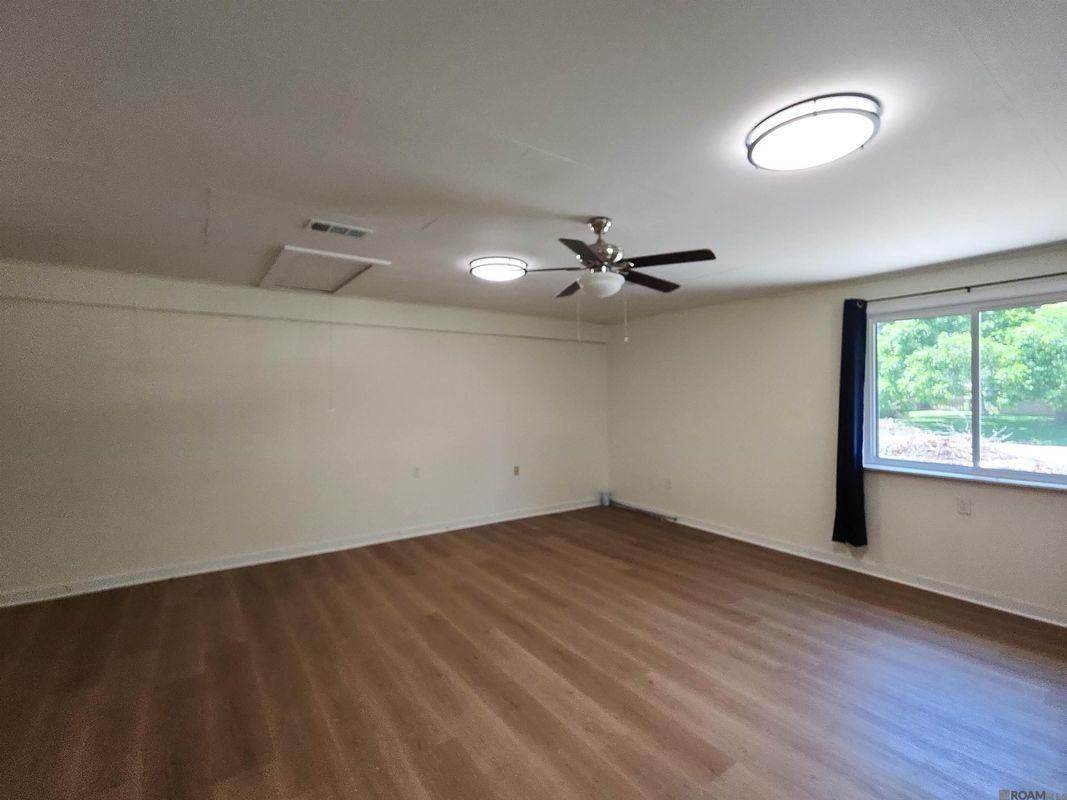 2257 Silverest Ave - Photo 4 of 14