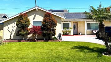 featured image of 17442 Jefferson Ln