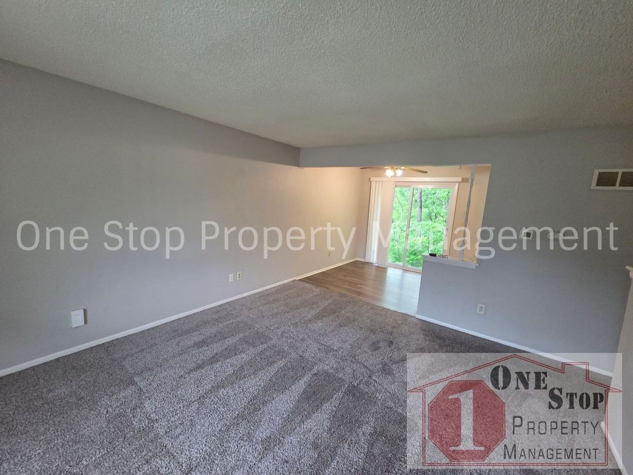 411 Ne Westwind Dr #A - Photo 4 of 21