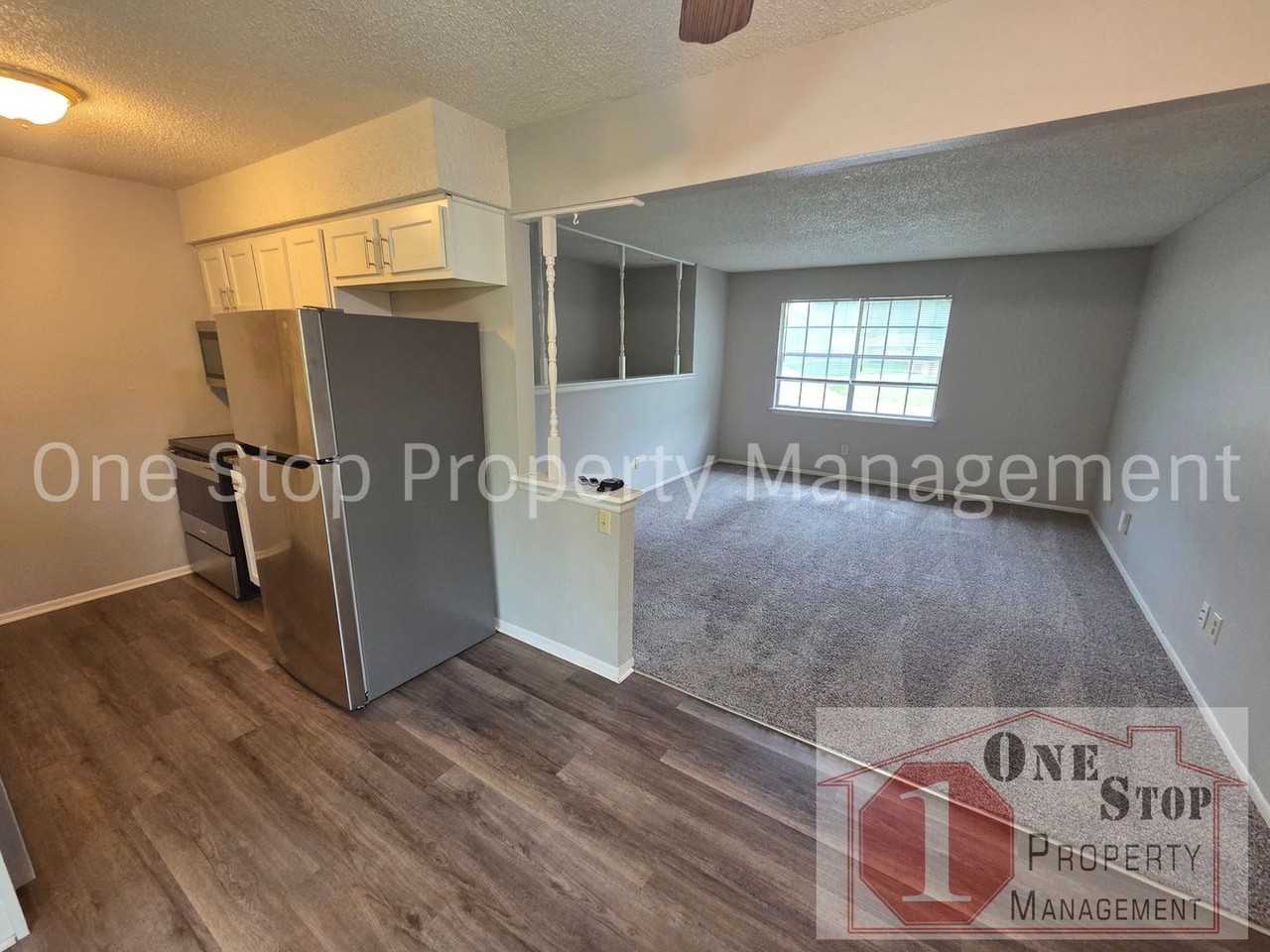 411 Ne Westwind Dr #A - Photo 6 of 21