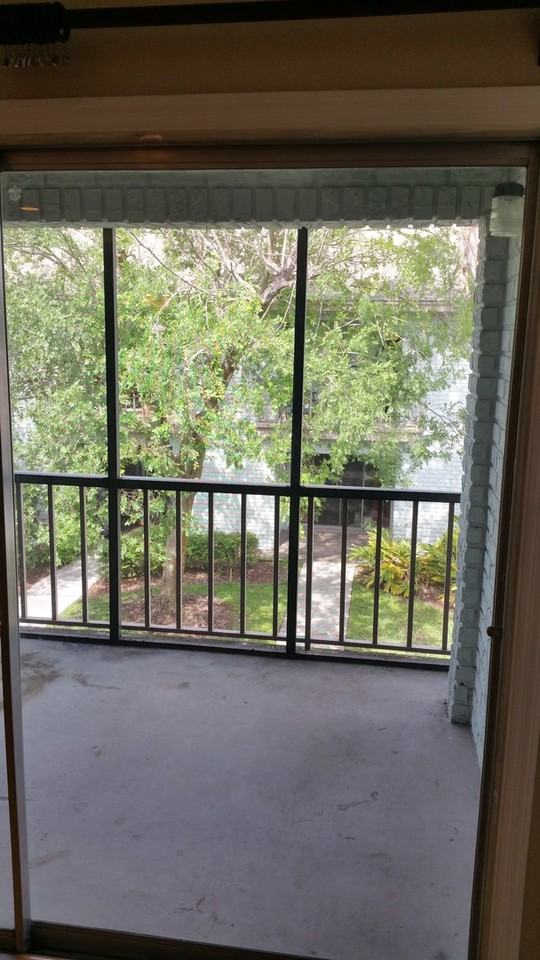 2934 Plaza Terrace Dr - Photo 4 of 22