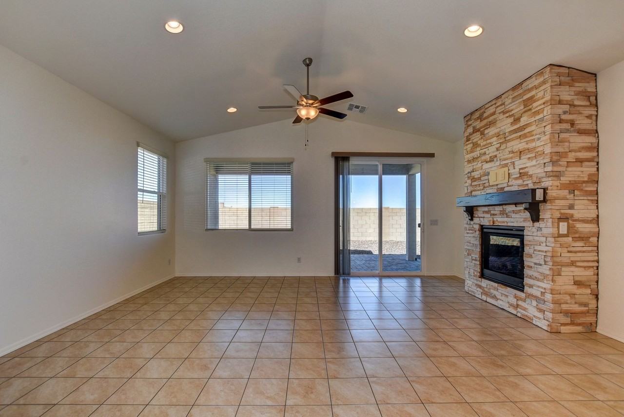1416 Auburn Trl - Photo 5 of 26